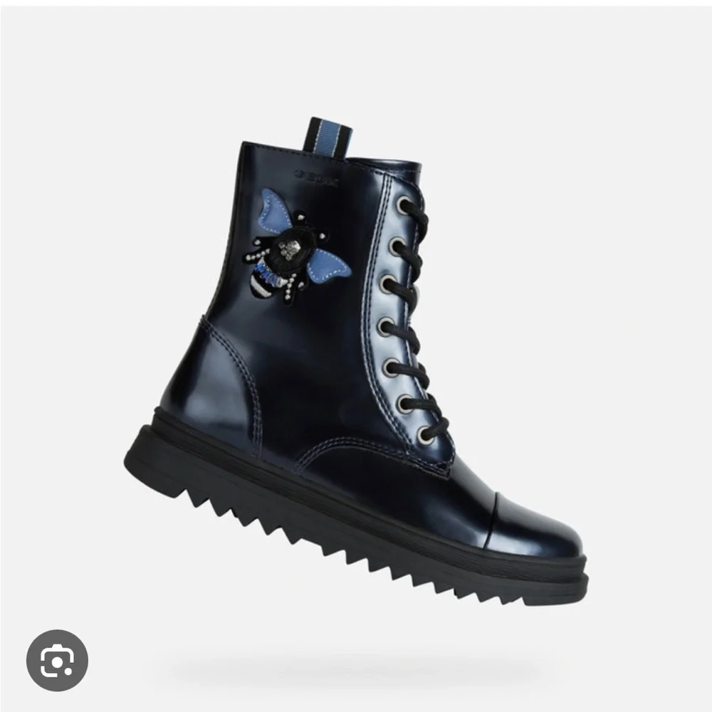 Geox Respira Gillyjaw Girls Dark Navy Combat‎ Boots in Size 34 / 3